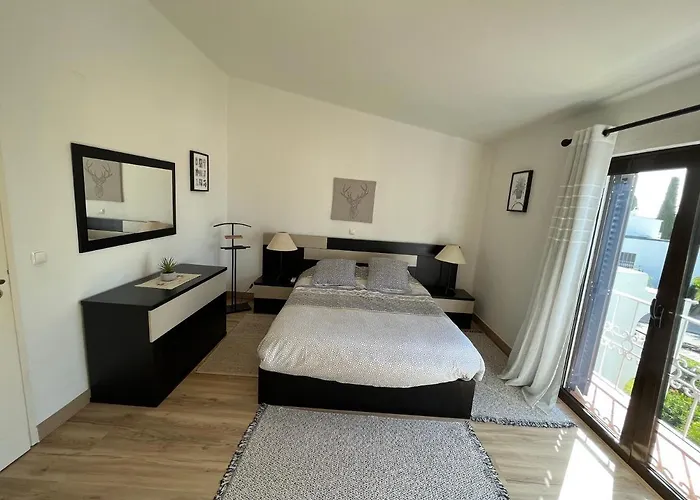 Apartman Vue Et Piscine A 5 Min A Pied De Sao Rafael