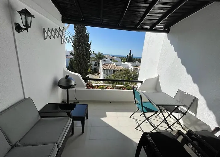 Vue Et Piscine A 5 Min A Pied De Sao Rafael Apartman *