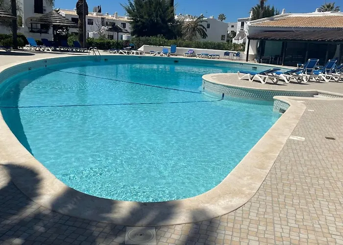 Vue Et Piscine A 5 Min A Pied De Sao Rafael Apartman