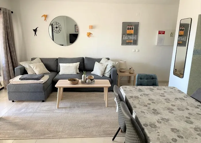 Vue Et Piscine A 5 Min A Pied De Sao Rafael Apartman *